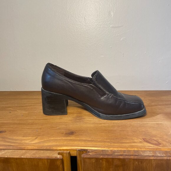 Vintage Brown leather heels - Picture 3 of 4